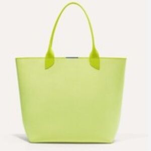 Rothy’s Lightweight Tote